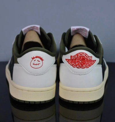 Travix Scott X Jordan Air Jordan 1 Low Og Medium Olive Mens Basketball Shoes