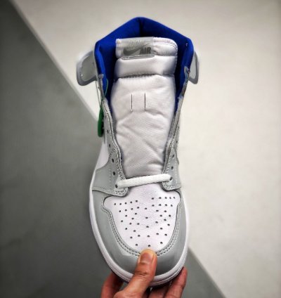 Air Jordan 1 Retro High Zoom White Racer Blue