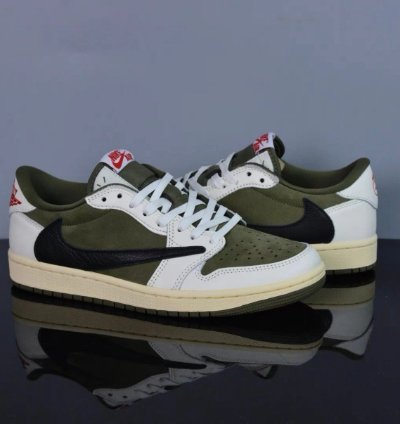 Travix Scott X Jordan Air Jordan 1 Low Og Medium Olive Mens Basketball Shoes