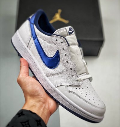 Air Jordan 1 Retro Low Metallic Blue