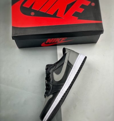 Air Jordan 1 Retro Low Shadow 2015