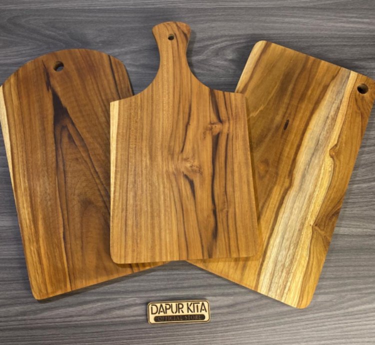 Teak Wood Kitchen Cutting Board Moisture-resistant And Crack-resistant