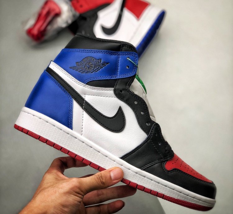 Air Jordan 1 Retro Top 3