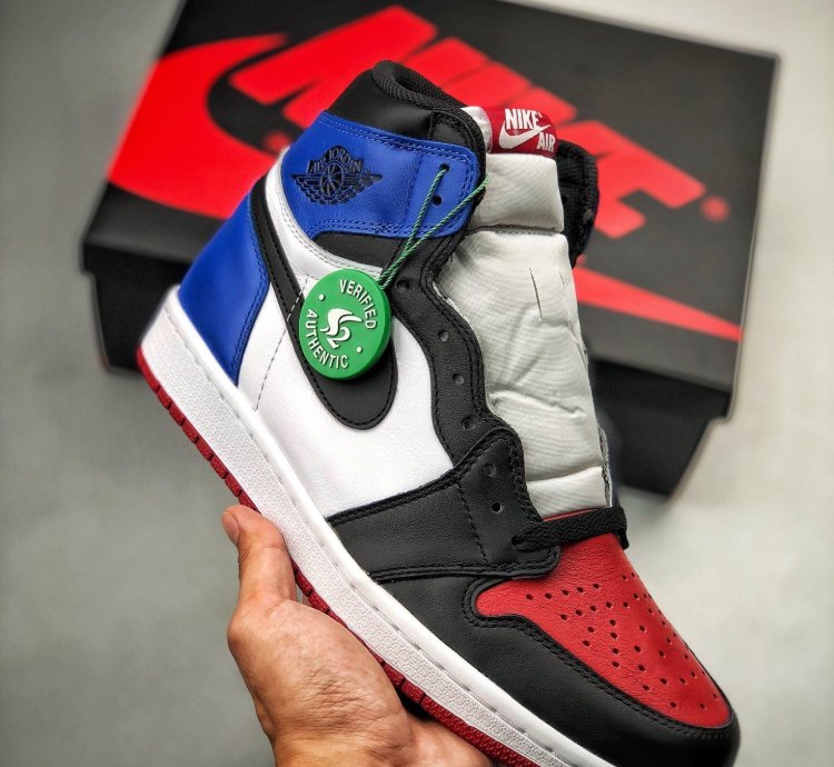 Air Jordan 1 Retro Top 3