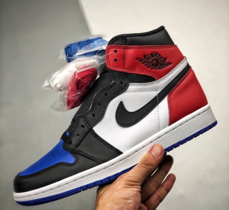 Air Jordan 1 Retro Top 3