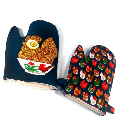 Oven Mitt Kitchen Glove Igor Vintage Chicken Piggy Bank