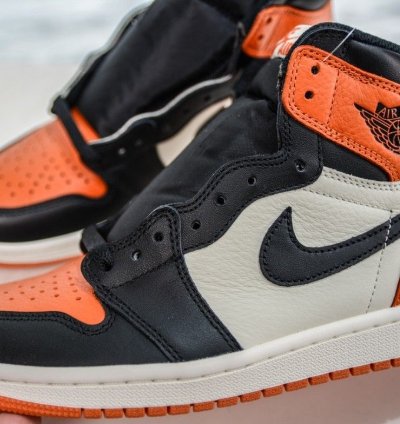 Air Jordan 1 Retro Reverse Shattered Backboard