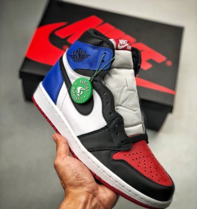 Air Jordan 1 Retro Top 3