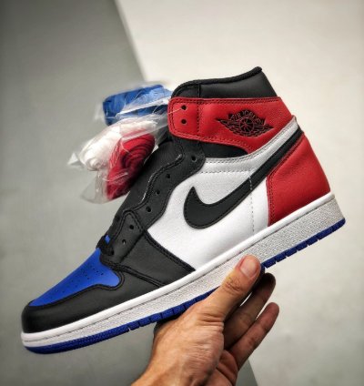 Air Jordan 1 Retro Top 3