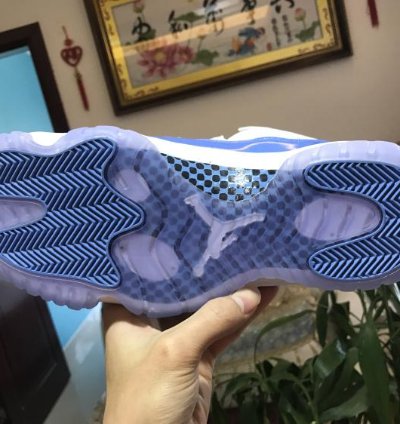 Air Jordan 11 Retro Low University Blue 2017