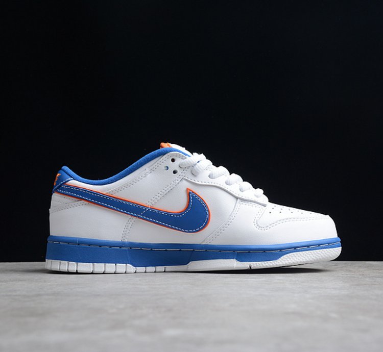 Nike Sb Dunk Low Medicom 1