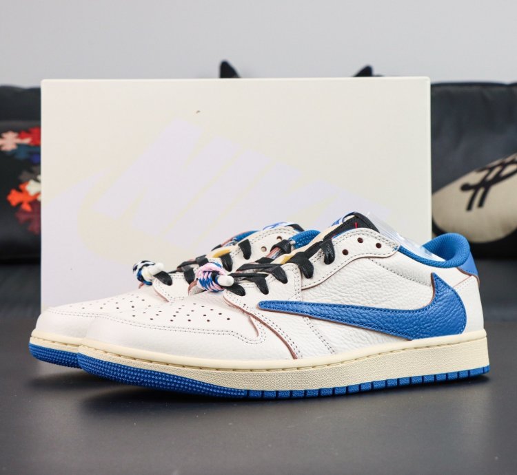 Air Jordan 1 Retro Low Og Sp Fragment X Travis Scott Sail Military Blue