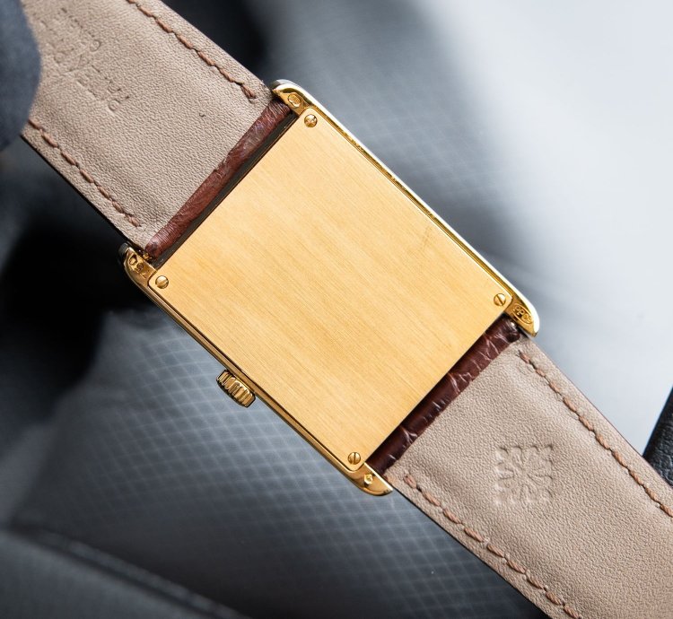 Patek Philippe Gondolo 5109j Yellow Gold Silver Ivory Dial Leather Set 30mm