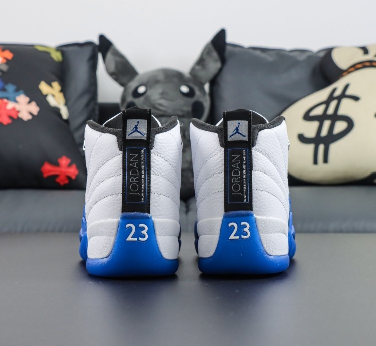Air Jordan 12 Retro Blueberry
