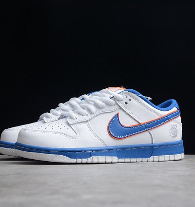 Nike Sb Dunk Low Medicom 1