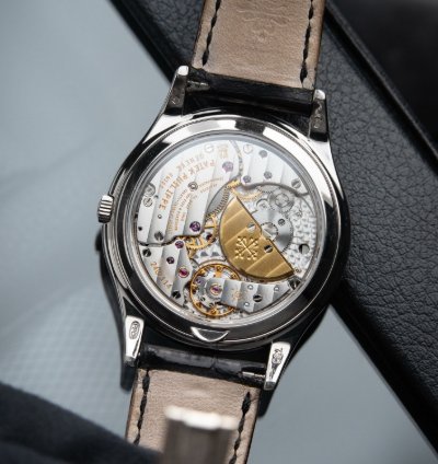 Patek Philippe Perpetual Calendar 5140g Thin White Gold Silver Dial 372mm