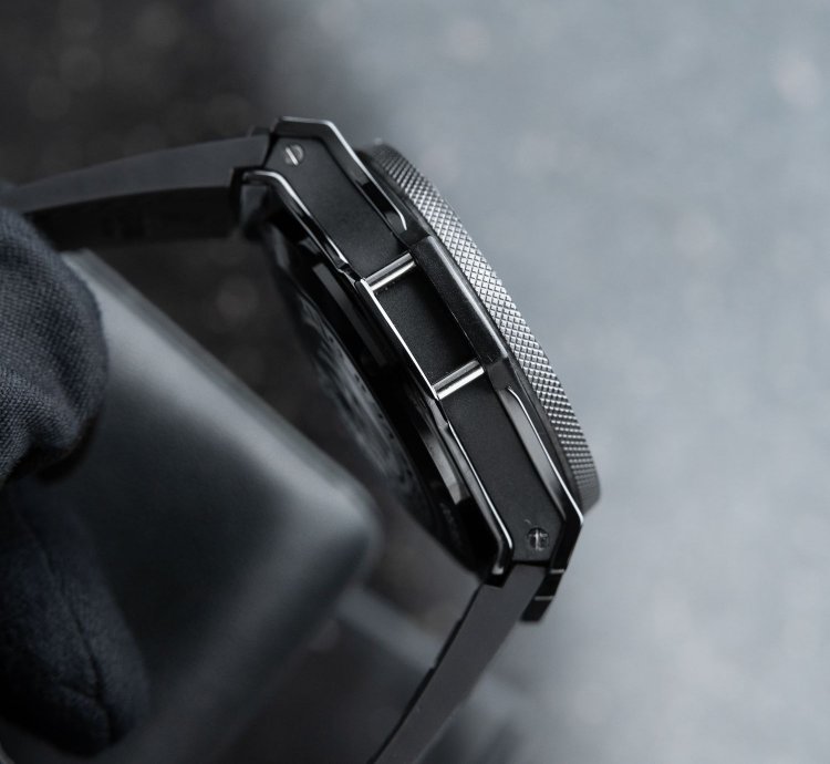Hublot Big Bang King 48 Limited Edition 300m Black Ceramic Leather Rubber