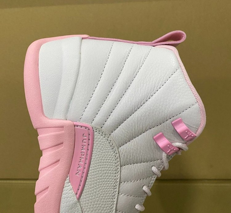 Air Jordan 12 Pearl Pink