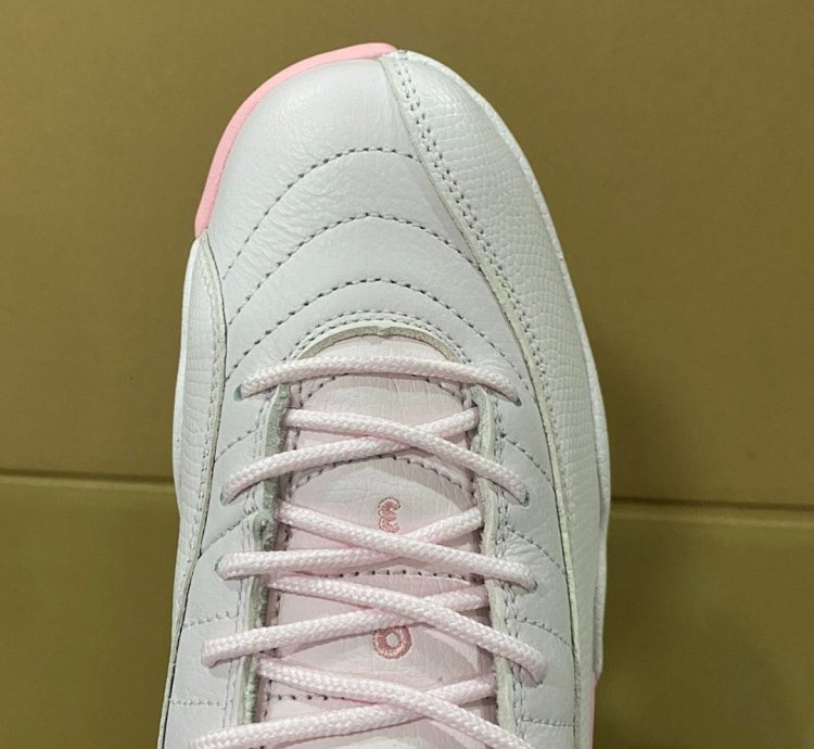 Air Jordan 12 Pearl Pink