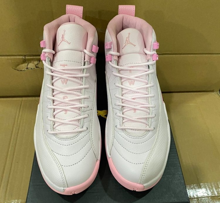 Air Jordan 12 Pearl Pink