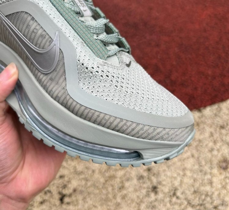 Nike Pegasus Premium Jade Horizon