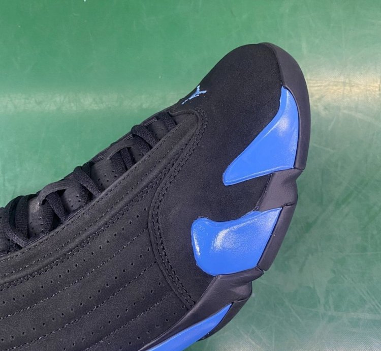 Air Jordan 14 University Blue