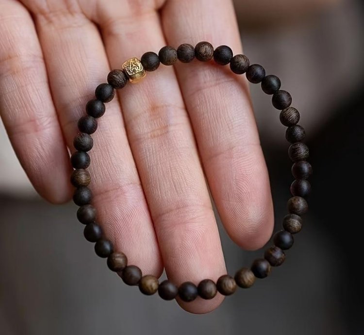 Genuine Sandalwood Bracelet With Gold Carved Beads