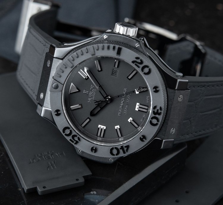 Hublot Big Bang King 48 Limited Edition 300m Black Ceramic Leather Rubber