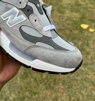 New Balance 992 Made In Usa Sneaker In The Classic Grey