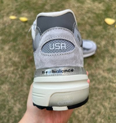 New Balance 992 Made In Usa Sneaker In The Classic Grey