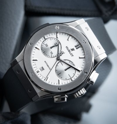Hublot Classic Fusion Chronograph Opaline 2023 Titanium Rubber Automatic 45mm