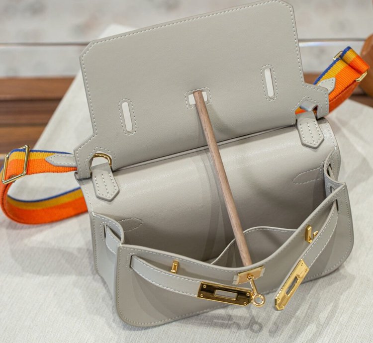 Hermes Jypsiere Mini Bag Gold Hardware Beton
