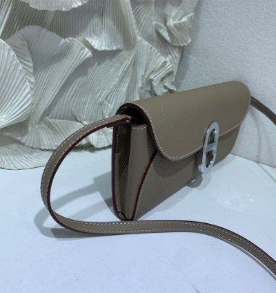 Hermes Maillon To Go Wallet Palladium Plated Etoupe
