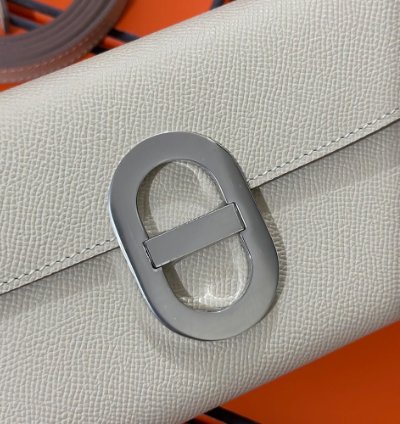 Hermes Maillon To Go Wallet Palladium Plated Cream