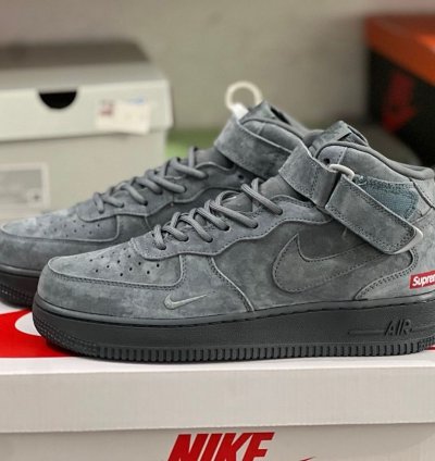 Nike Air Force 1 Mid Supreme Grey