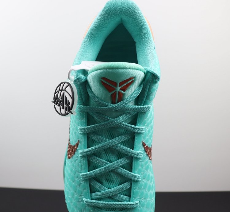 Jalen Brunson X Nike Kobe 6 Protro - Statue Of Liberty