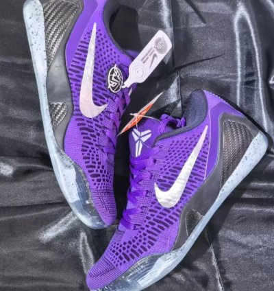 Kobe 9 Elite Low Moonwalker Shoes