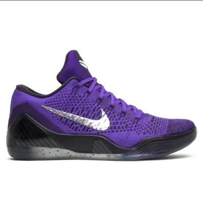 Kobe 9 Elite Low Moonwalker Shoes