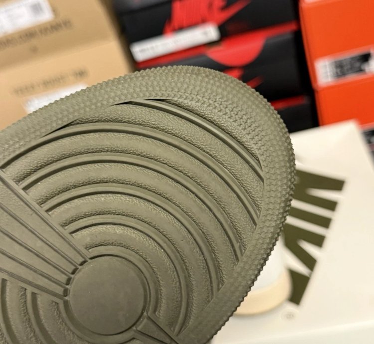 Jordan 1 Retro Low Og Sp travis Scott Olive