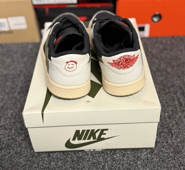 Jordan 1 Retro Low Og Sp travis Scott Olive