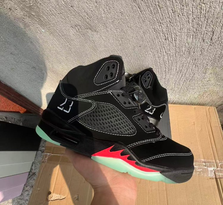 Air Jordan 5 Halloween 2026
