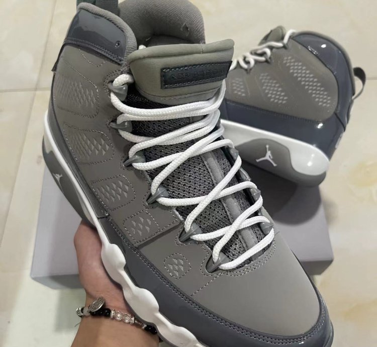 Air Jordan 9 Retro Cool Grey