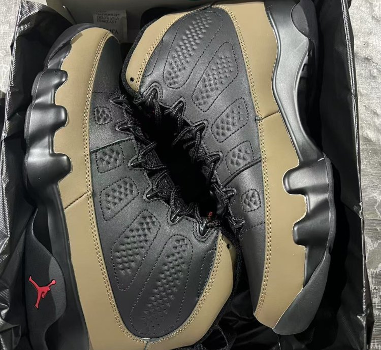 Air Jordan 9 Retro Olive