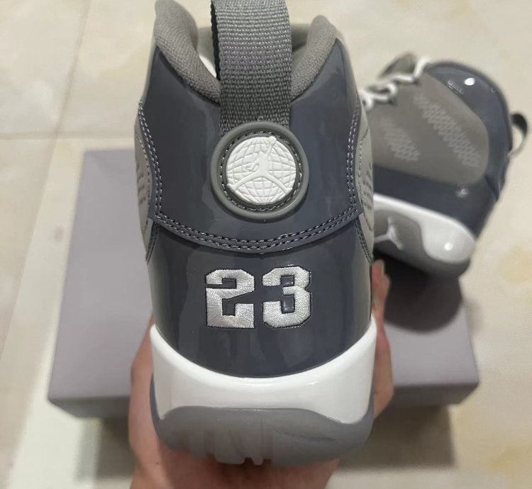 Air Jordan 9 Retro Cool Grey