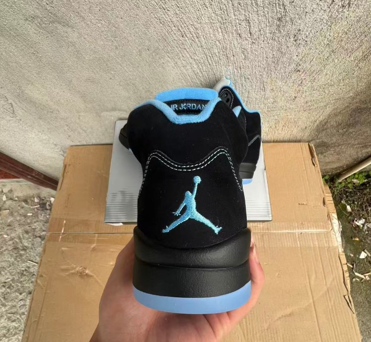 Nike Air Jordan 5 Retro Black University Blue