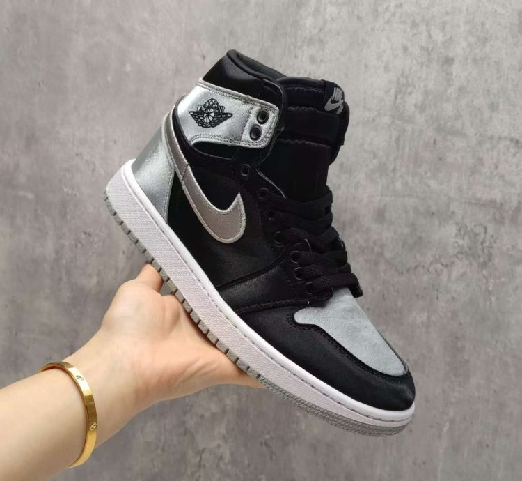 Jordan 1 High Og Wmns Satin Shadow Blackmedium Grey-white Mens Shoes