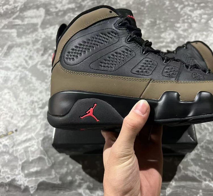 Air Jordan 9 Retro Olive