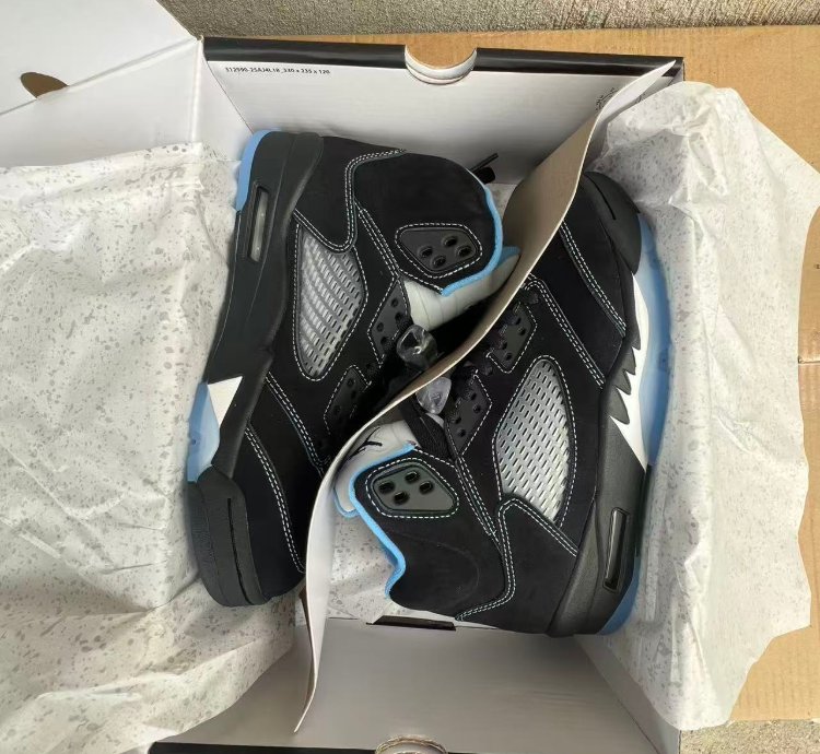 Nike Air Jordan 5 Retro Black University Blue