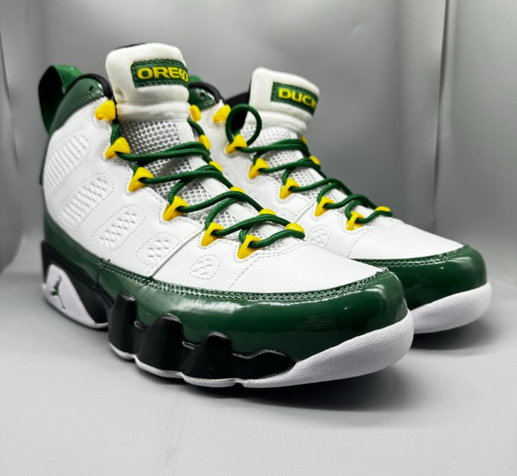 Nike Air Jordan 9 Retro Oregon Ducks Pe