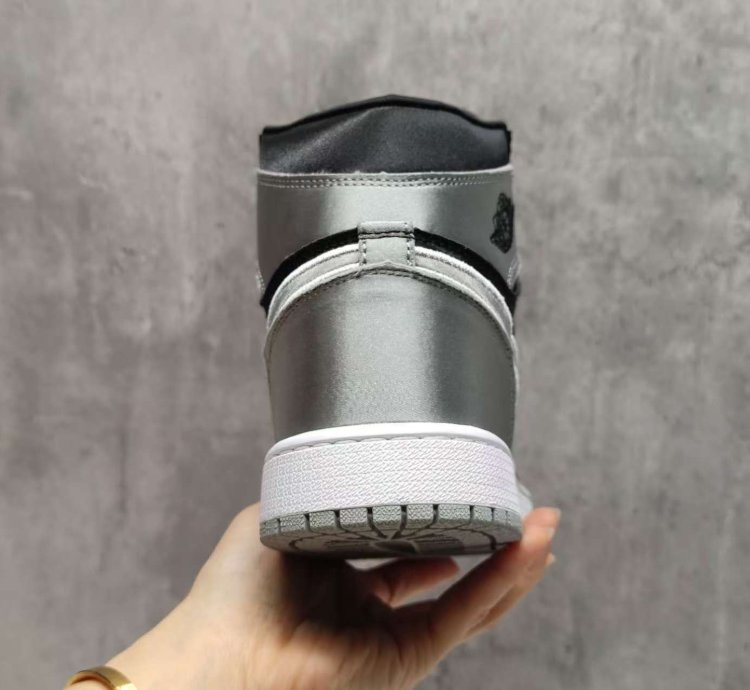 Jordan 1 High Og Wmns Satin Shadow Blackmedium Grey-white Mens Shoes
